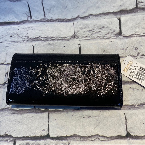 Brand New Michael Kors Glossy Black Wallet - Picture 9 of 9